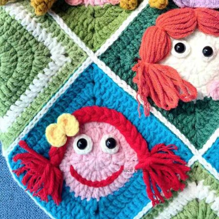13 granny square crochet bag