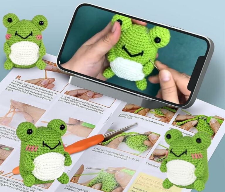 frog crochet kit